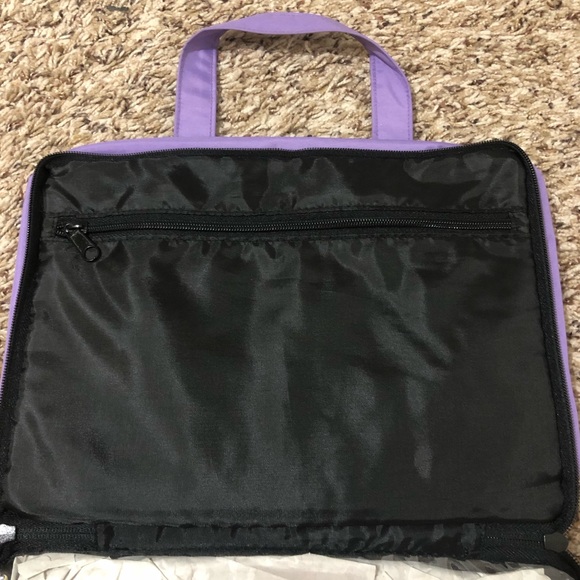 NEW PURPLE Embark Weekender Travel Cosmetic TOILETRY BAG Handle Zipper Pocket - Picture 5 of 7